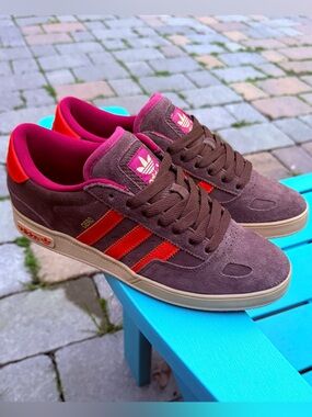 Men’s Adidas Originals Ciero Low Sneakers Espresso/ Orange/ Bordeaux US Size 9.5